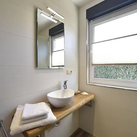 Cozy In With Private Terrace Daire