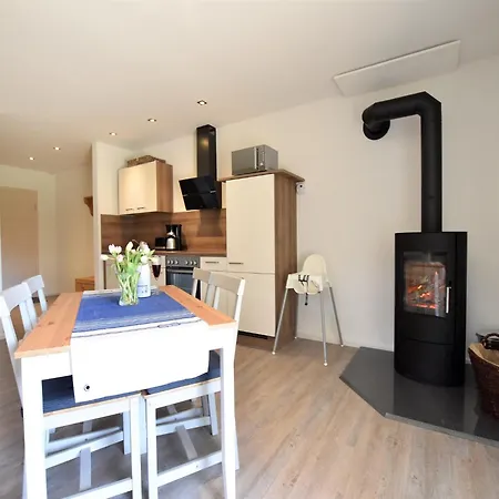 Daire Cozy In With Private Terrace *